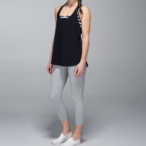 Lululemon Wunder Under Crop *Cotton (Roll Down) in Black size 8